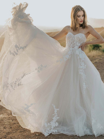 プリンセス ウェディングドレスAライン トレーン付き 恋人ネック ノースリーブ レース ブライダルガウン 自由なカスタマイズ