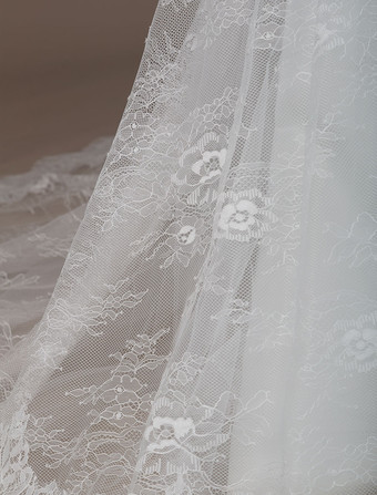 レース ウェディングドレス アイボリー ウェディングドレス Aライン 結婚式 二次会 披露宴 長袖 コートトレーン ブライダル 花嫁 バックレス ビーチウェディングドレス ウェディング ナチュラルウェストライン Vネック レース レース ガーデン ビーチ オーダーメイドも可能