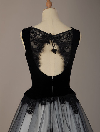 ゴシックブラックのウェディングドレス A ラインスクエアネックノースリーブレースチュールベロア床長さのブライダルドレス無料カスタマイズ