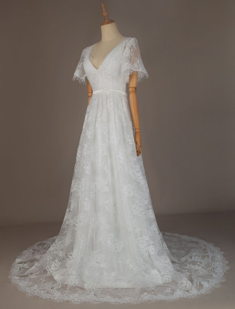 レース ウェディングドレス シャンパン ウェディングドレス Aライン 二次会 披露宴 結婚式 Vネック レース ブライダル 花嫁 半袖 スウィープトレーン ウェディング ナチュラルウェストライン バックレス サッシュ ガーデン ビーチ オーダーメイドも可能