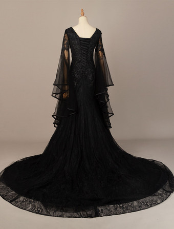 ゴシックブラックのウェディングドレス A ライン長袖レーストレインブライダルガウン無料カスタマイズ