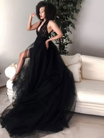 ゴシックブラックのウェディングドレス A ラインノースリーブバックレスレーストレインゴシックブライダルドレス無料カスタマイズ