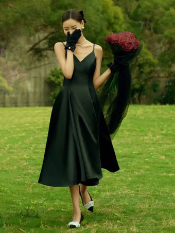 黒のウェディングドレス A ライン ノースリーブ ティーレングス ブライダル ドレス無料カスタマイズ