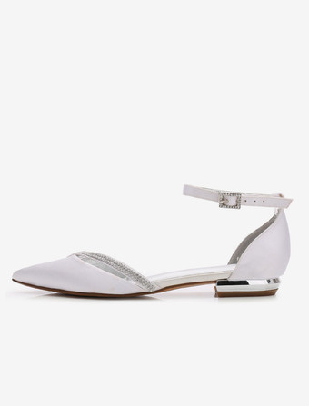 ホワイト　ウェディングシューズ　2025　サテン　ブライズメイドシューズ　ポインテッドトゥ　ラインストーン　フラットブライダルシューズ