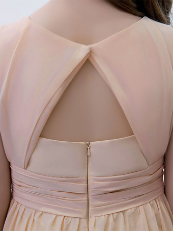 Robe de demoiselle d'honneur en mousseline de soie plissée col bijou sans manches champagne