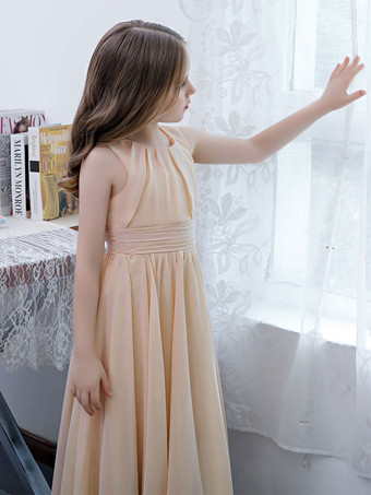 Robe de demoiselle d'honneur en mousseline de soie plissée col bijou sans manches champagne