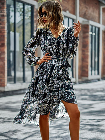 ブラック ボヘミアンドレス Vネック 長袖 花柄 レースアップ ビーチドレス