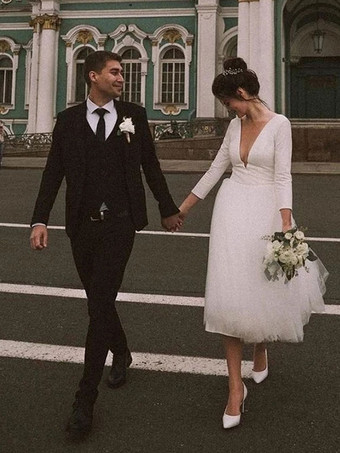 ショートウェディングドレス 2025 膝丈 Vネック 7分袖 Aライン ナチュラルウエスト ブライダルドレス 無料カスタマイズ