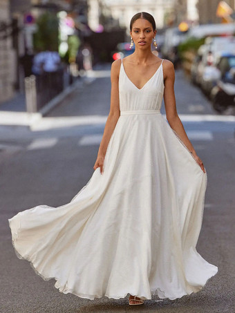 シンプルなウェディング ドレス A ライン V ネック ノースリーブ ブライダル ガウン