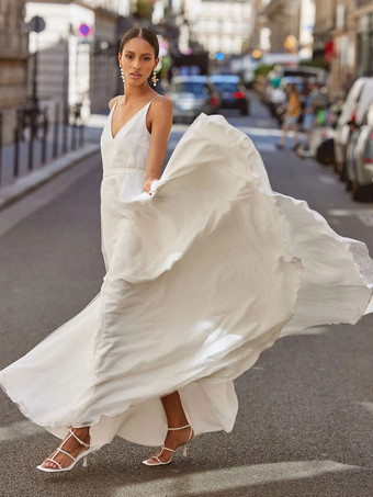 シンプルなウェディング ドレス A ライン V ネック ノースリーブ ブライダル ガウン