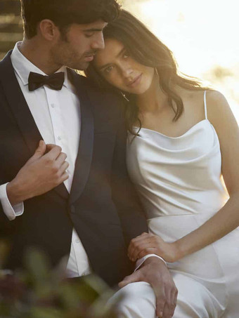 アイボリーブライダルジャンプスーツマキシレングス Aライン スクエアネック ノースリーブ ウェディングジャンプスーツ 自由なカスタマイズ