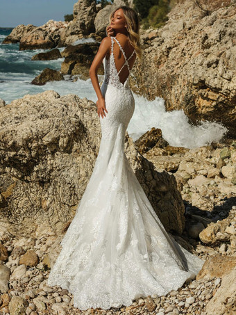 Últimos vestidos de novia de playa para bodas en la playa 