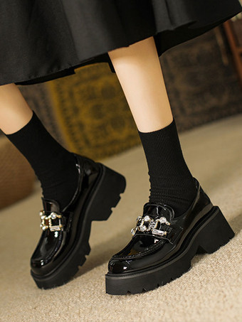 女性のチャンキー ヒール PU レザー ローファー