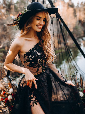 黒のウェディングドレスシースノースリーブレーストレインブライダルガウン無料カスタマイズ