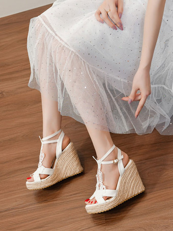 ウェディングシューズ PUレザー ホワイト 刺繍入り オープントゥ ウェディングサンダル