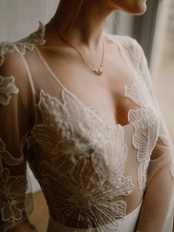 アイボリーボヘミアンウェディングドレスレース A ラインスイープウェディングドレス 3/4 袖 V ネック無料カスタマイズ