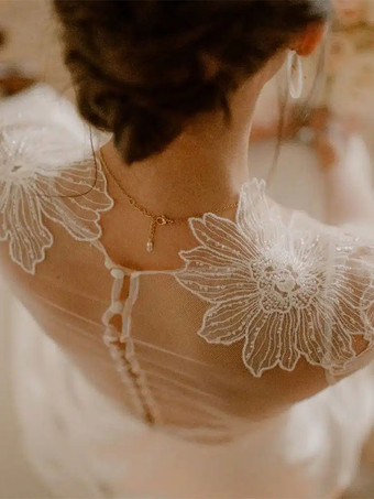 アイボリーボヘミアンウェディングドレスレース A ラインスイープウェディングドレス 3/4 袖 V ネック無料カスタマイズ