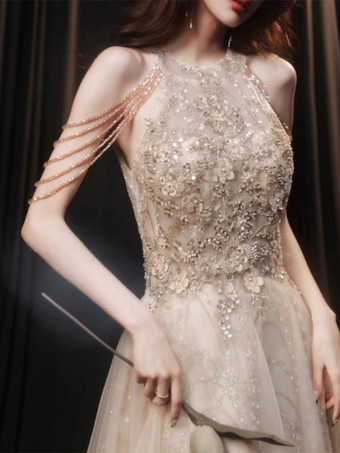 カクテルドレス付き 美しい床長のプリンセスシルエット ホルターネックの花