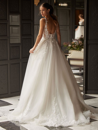 ゴシック ウェディングドレス レース Aライン ノースリーブ ナチュラル ウエスト レース スイープ ブライダルドレス