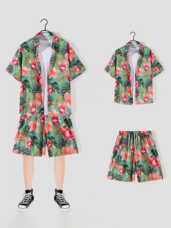 グリーン メンズコーデ 紳士服 ベージュ カジュアル 半袖 マッチングスーツ