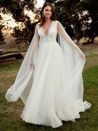 シンプルなウェディングドレス A ライン V ネック ノースリーブ サッシュ ブライダル ドレス