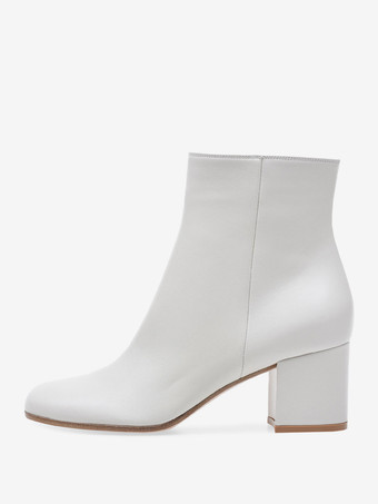 ホワイト スエード ラウンドトゥ チャンキーヒール アンクルブーツ