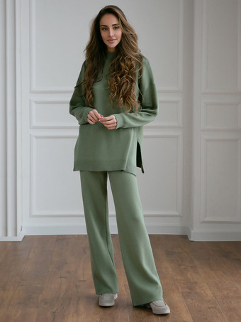 グリーン リブ2点セット モックネック スリットトップとストレートレッグ ソリッドカラーセット