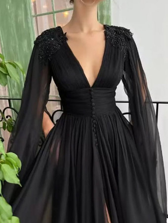 ゴシックウェディングドレス サテン生地 Aライン ノースリーブ ナチュラルウエスト レース コートトレーン ブライダルドレス