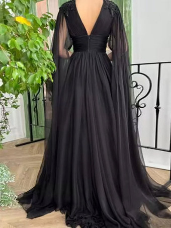 ゴシックウェディングドレス サテン生地 Aライン ノースリーブ ナチュラルウエスト レース コートトレーン ブライダルドレス