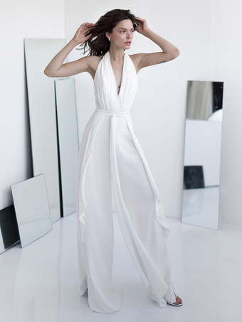 ホワイトブライダルジャンプスーツ シフォンサッシュ 床長さのジャンプスーツ Vネック ノースリーブ ナチュラルウエスト アイボリー