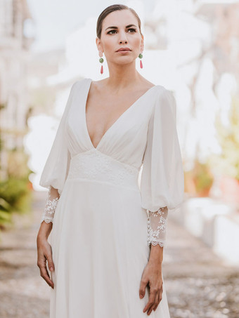 ボヘミアンウェディングドレス レース レース Aラインスイープ ナチュラルウエスト バックレス 長袖 Vネック アイボリー