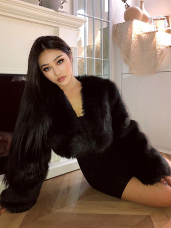 Faux Fur Coats Long Sleeves Cropped Chic Winter Eco-friendly Fur Coat For Women