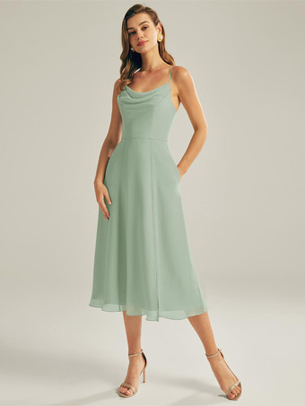 セージグリーンショートブライズメイドドレス シフォン ノースリーブ ジッパー スクエアネック ウェディングパーティードレス