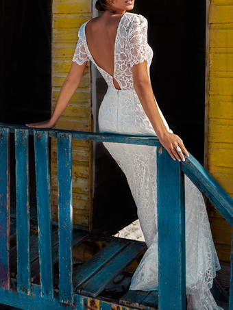 アイボリー ボヘミアン ウェディングドレスレース マーメイド トレーン バックレス 半袖 Vネック ウェディングドレス