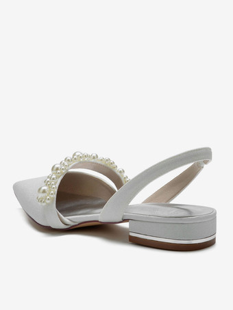 女性のブライダルシューズ真珠スパンコール布先のとがったつま先フラットブライダルシューズ