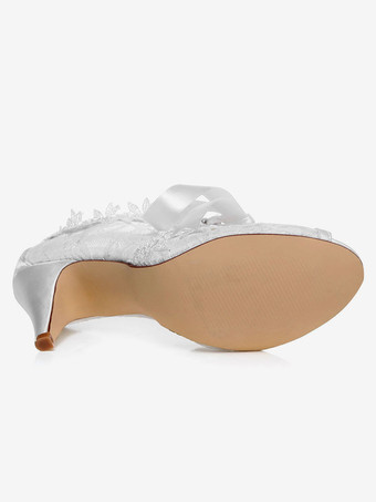 ブライダルシューズ　サンダル　パンプス　新作　美脚　結婚式　パーティー　ホワイト　ピープトゥ　キトンヒール　リボン　