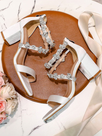 ヒールサンダルホワイトチャンキーヒールオープントゥラインストーンチェーンサテンアンクルストラップヒール