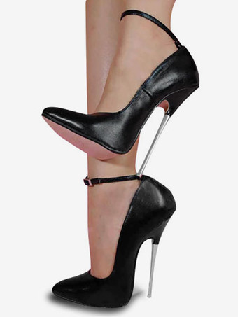 ブラック　ファッション　パンプス　シューズ