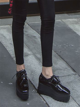 スニーカー 女性用 ブラック ウェッジソールシューズ 7cm 靴の甲の素材：パテント PU シューズ 無地 カジュアル レースアップ スクエアトゥ カジュアル レディース靴