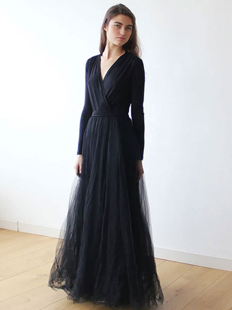 ゴシックブラックのウェディングドレス A ラインジュエルネック長袖レーストレインブライダルガウン無料カスタマイズ