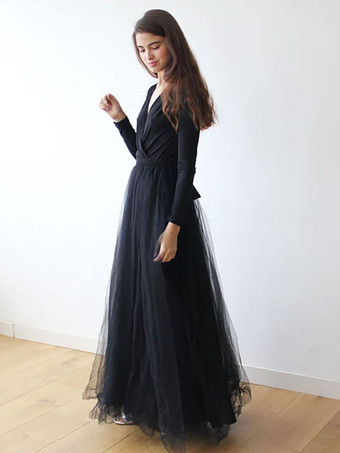 ゴシックブラックのウェディングドレス A ラインジュエルネック長袖レーストレインブライダルガウン無料カスタマイズ