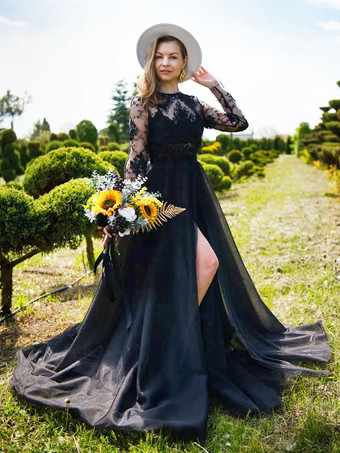 ゴシックブラックのウェディングドレス A ラインジュエルネック長袖レース床の長さのブライダルドレス無料カスタマイズ