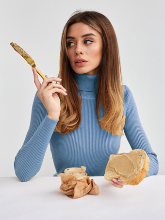 ブルー 女性のためのプルオーバー カーキ ハイカラー 長袖 アクリル セーター