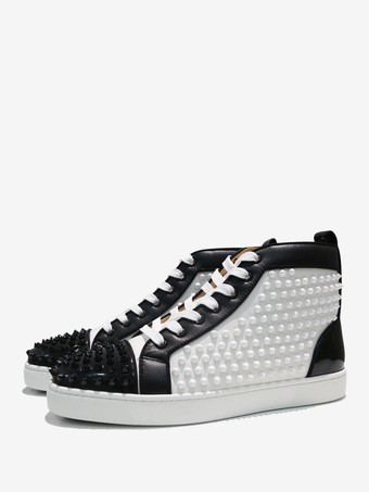 shoes with spikes on top