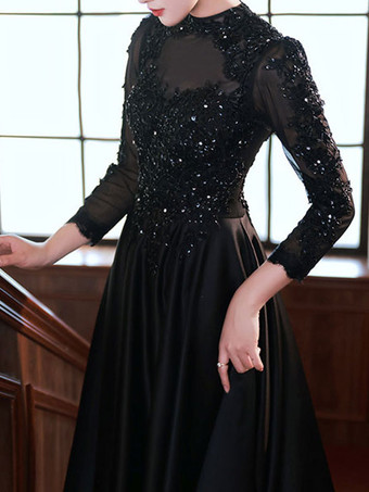 カクテルドレス付き 美しいAライン マキシレングスのジュエルネック