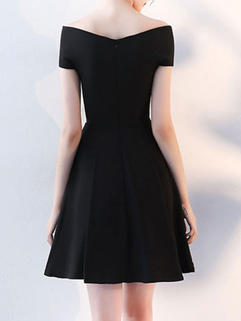 カクテルドレスモダンなAラインショートVネックサテン生地付き