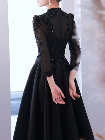 カクテルドレス付き 美しいAライン マキシレングスのジュエルネック