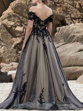 黒忠実なウェディングドレス サテン生地 A ライン半袖 ナチュラル ウエスト アップリケ トレーン ブライダル ドレス