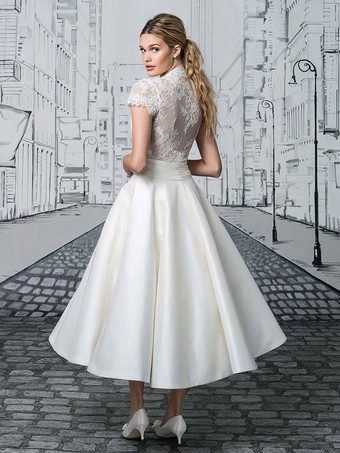 ショートウェディングドレス 2025年 Vネック 半袖 Aライン マキシレングス ブライダルドレス 自由なカスタマイズ