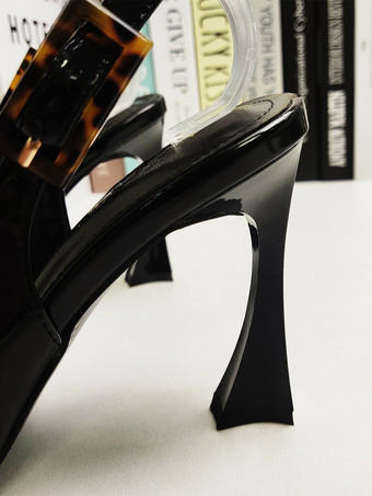 レディース スリングバック ヒール ボタン 特殊形状ヒール ブラック ドレスシューズ